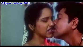 Mallu Reshma’s Timeless Erotic Allure