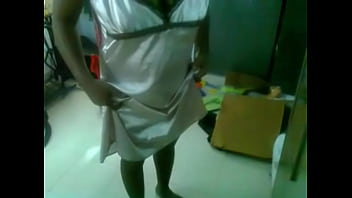 Mallu Aunty Slowly Peeling Off Her Tight Tee, Revealing Her Soft Curves.