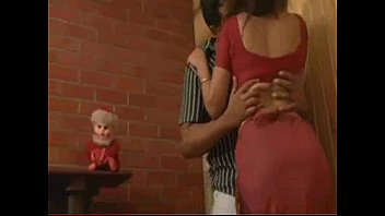 Malayali Bombshell With Curves That Hypnotize