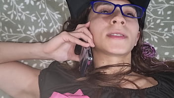 Hermana Disfrazada De Bruja Seduce A Su Hermanastro Y Termina Con Su Lechita En La Boca