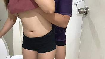 Letting My Neighbor Stretch My Tight Pussy Raw – Pinay Scandal