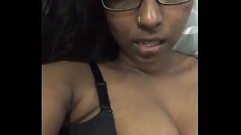 Desi Housewife’s Sultry Nude Self-portrait
