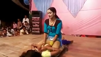 Sizzling 2016 Telugu Dance Recording Part 90: Seductive Moves That Set The Stage On Fire