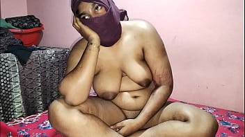 Innocent Indian Schoolgirl’s First Forbidden Glimpse At A Condom