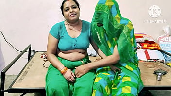 Sizzling Indian Desi Bhabhi Gets Wild And Naughty