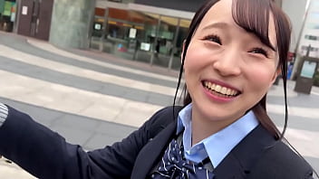 勉強そっちのけで制服を乱れさせて、性欲のままに無計画生ハメで中出しされる18歳軽音部女子の放課後絶頂タイム