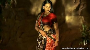 Whisper Of The Dark Goddess: A Forbidden Seduction From The East