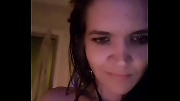Mallu Aunty Strips Down In A Sizzling Webcam Show