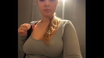 Drenched And Delirious, My Pussy Gushes As I Grind Through My Gym Workout.