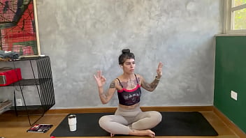 Bend And Purge: Nikatsu’s Sensual Yoga Detox For A Hotter, Cleaner You