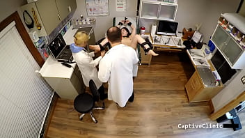 Siccos – Mina Moon Gets Wet And Wild