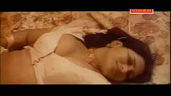Sizzling South Indian Seductress