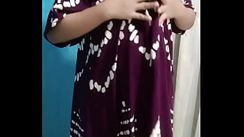 Guru Seksi Ini Merintih Kesepian Dan Memuaskan Nafsu Sendiri Saat Suaminya Pergi Ke Luar Kota