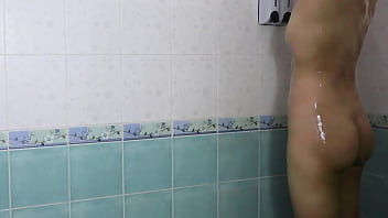 คลิปเด็ดแอบส่องสาวนักเรียนไทยอาบน้ำโชว์เรือนร่างสุดฟิน