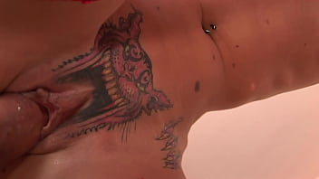 Sizzling Blonde Milf Mommy Craves A Hard Fucking