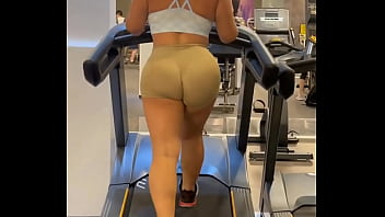 Sweaty Gym Sluts Vol 1: Leggings Stretched Tight Over Fat Asses