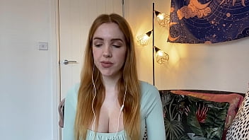 Scarlett Jones: A Fiery Redhead’s Raw Confessions From The Porn Industry