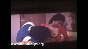 Sizzling South Indian Star’s Sensual Chest Caress In Steamy Clip