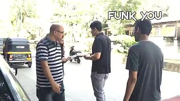 Curious Girl Demands Strangers Reveal Their Manhood Measurements! A Provocative Prank In India