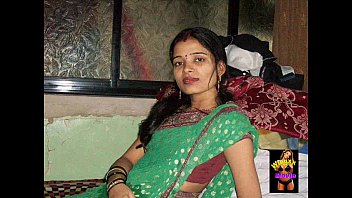 Sizzling Bhabhi’s Naughty Phone Call In Hindi