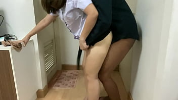 เลิกเรียนปุ๊บ วิ่งกลับบ้านมาสนองความใคร่กันทันที
