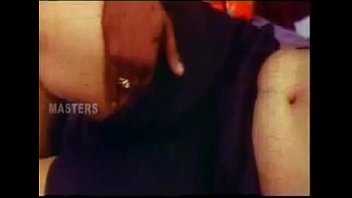 Reshma’s Steamy Bath And Sensual Pleasures
