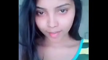 Sizzling Tamil Babe’s Steamy Video