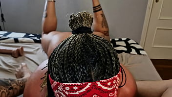Danaxmuscles Swallows A Massive Shaft, Gagging On Every Thick Inch.