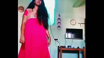 Sizzling Tamil College Babe Teasing And Revealing All