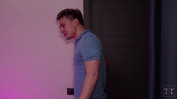 Seduced An Asian Masseuse Into Wild, Unrestrained Passion
