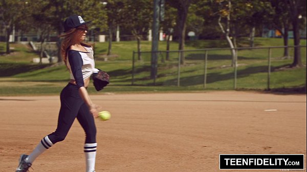 Coach’s Private Lesson Leaves Kirsten Lee Dripping With His Seed