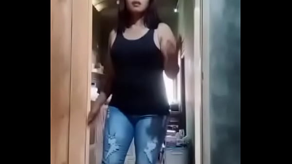 Goyangan Panas Di Meja Dapur