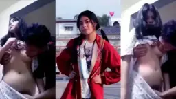 Dibikin Ngeliatin Kontol Gede Ayah Tiriku Yang Gatal