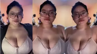 Mbak Lynn Tobrut Live: Bikin Panas Sebelum Tidur