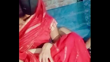 Sizzling Desi Bhabhi’s Wild And Steamy Xxx Video