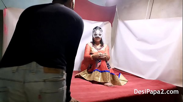 Sizzling Bhabhi In Traditional Attire Engages In Wild, Risky Passion With Her Devar