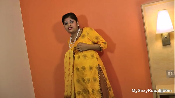Sultry Indian Beauty Rupali