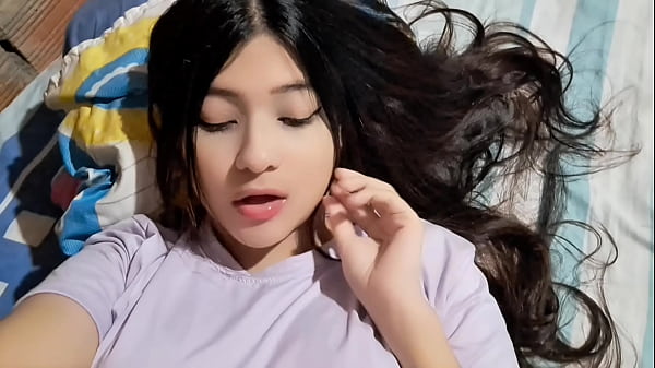 Latina Caliente Se Da Placer Solita En Casa