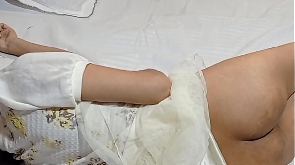 Desi Stepsister Seduction: Intimate Roleplay With Raw Hindi Passion