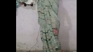 Desi Beauty’s Intimate Pleasure Explored With Eager Lips And Skilled Fingers
