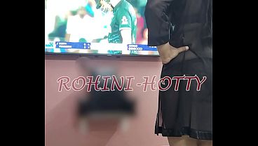 Sensual Tamil Beauty In Festive Bliss