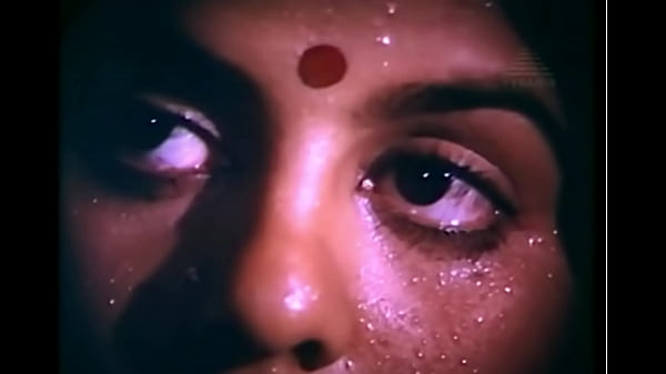 Kannil Etho Minnal: Murli, Kuili’s Uncut Sensual Symphony