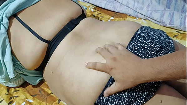 Seductive Desi Bhabi Jiya Enjoys A Sensual Rear Caress