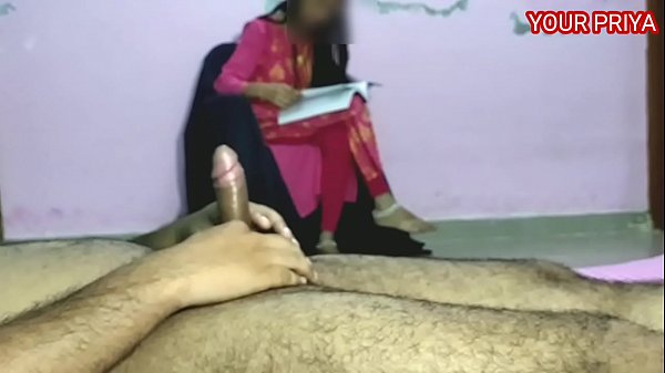 प्रियतमा को मनाकर उसकी गांड में लंड डाला