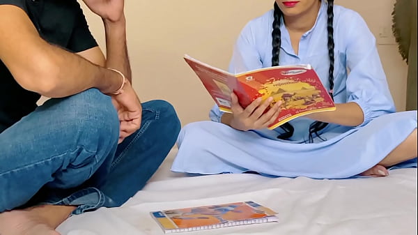 प्यासी चूत ने प्यास बुझाने के लिए मेरे टीचर का लिया