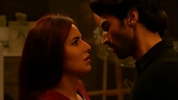 Sultry Sirens Of Bollywood