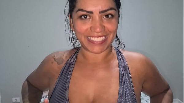 Sua Recompensa Pós-treino: Calcinha Encharcada E Pés Suados