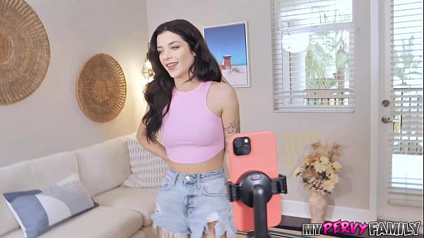 Craving Fame And Stepbrother’s Thick Member: Jade Maris – Mypervyfamily