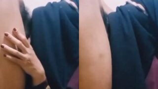 Sultry Desi Hijabi Unleashes Wild Oral Passion