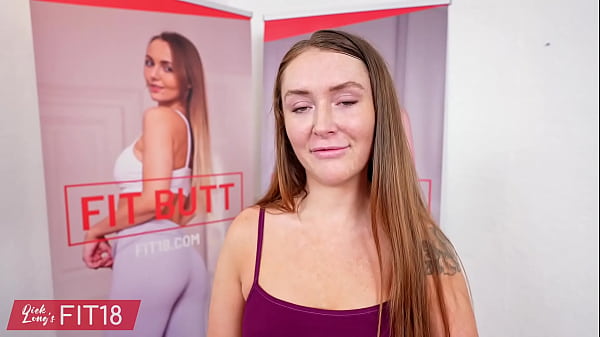 Pov Audition: Curvy Amateur Chloe Marie’s Revealing Yoga Pants Session
